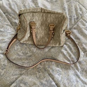 Excellent condition Michael Kors “doctors bag”